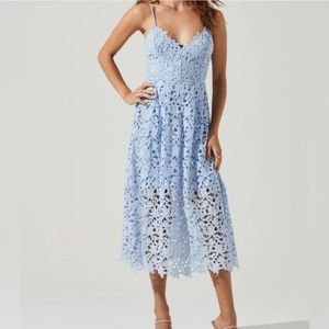 ASTR the Label Periwinkle Lace Dress